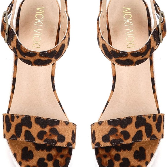 Platform wedge sandals - Picture 4 of 6